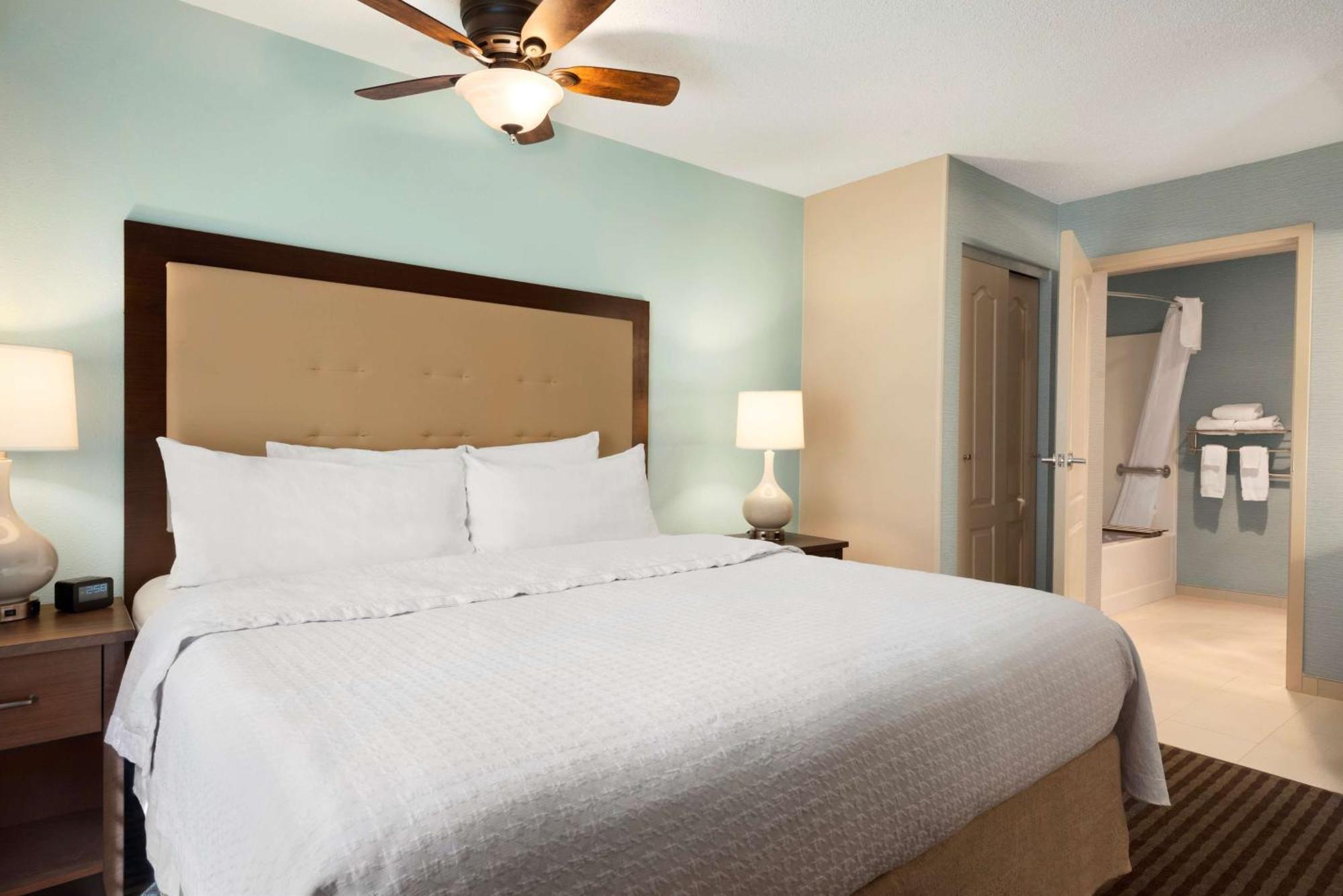 Homewood Suites By Hilton Columbus-Hilliard Exterior photo